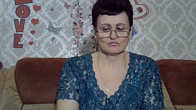 Snapshot of PaulaGolden chatting on March 23, 2026, 12:16 pm PaulaGolden online show from March 23, 2026, 12:16 pm