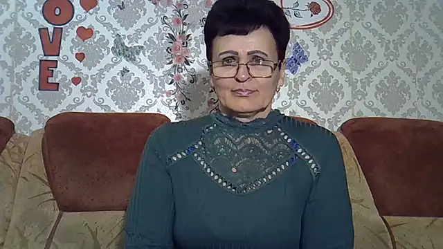 PaulaGolden online show from April 30, 2026, 6:59 pm