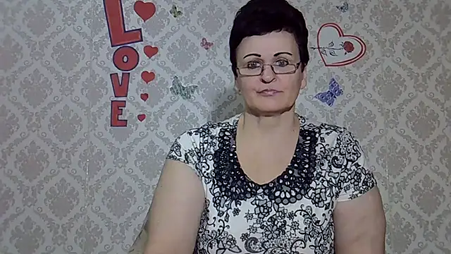 PaulaGolden online show from December 6, 2024, 5:17 pm