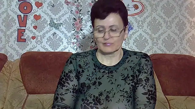 Snapshot of PaulaGolden chatting on March 10, 2026, 7:45 am PaulaGolden online show from March 10, 2026, 7:45 am