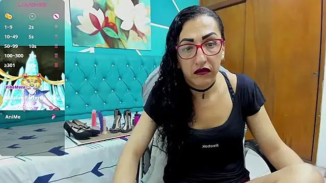 sabrina dupont online show from November 12, 2025, 12:42 pm