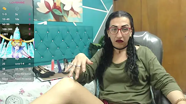 sabrina dupont online show from September 14, 2025, 12:49 pm