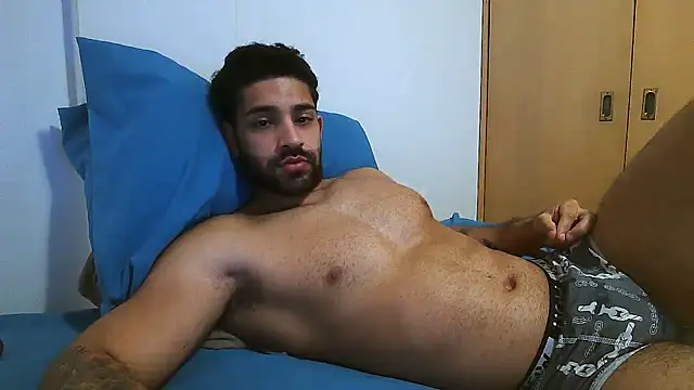 macho fit online show from September 17, 2025, 5:59 pm