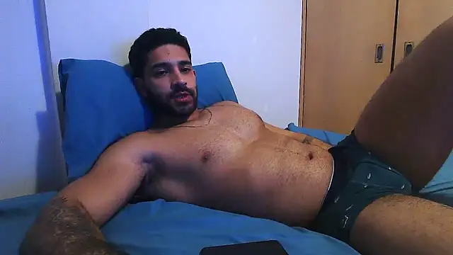 macho fit online show from September 22, 2025, 1:55 am