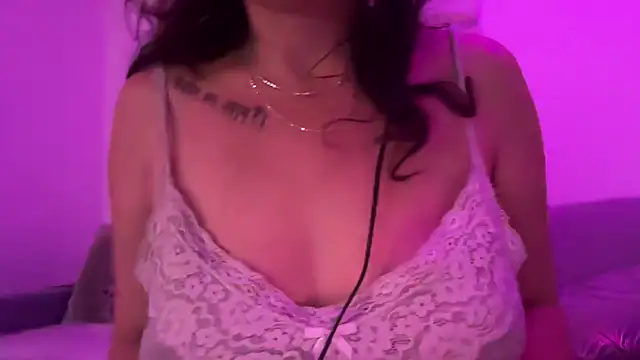 Serena 4you online show from September 24, 2025, 8:48 pm