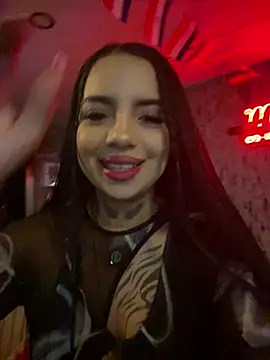Snapshot of Alissfressa chatting on July 2, 2026, 4:51 am Alissfressa online show from July 2, 2026, 4:51 am