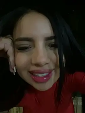 Snapshot of Alissfressa chatting on July 6, 2026, 3:57 am Alissfressa online show from July 6, 2026, 3:57 am