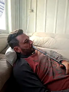 KAZADO LIBERAL online show from October 20, 2025, 3:56 pm