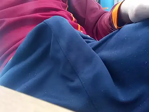 SALLY OMAR  online show from April 3, 2026, 12:22 pm