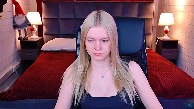 GraceGlamour online show from February 25, 2026, 5:07 am