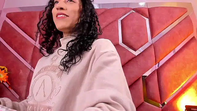 Eimy Sexy  online show from May 5, 2026, 1:58 pm