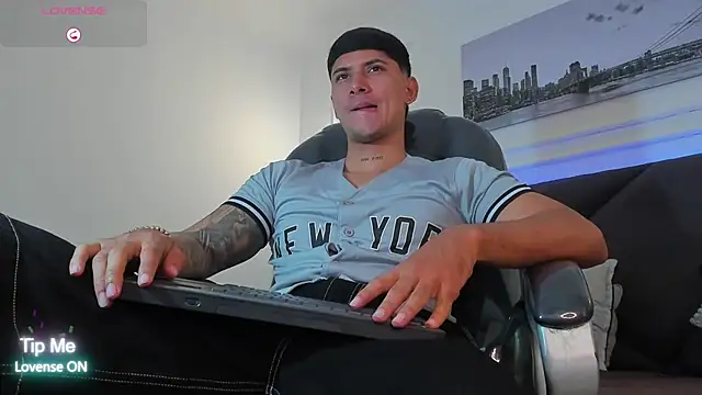 Damian23   online show from March 6, 2026, 1:39 pm