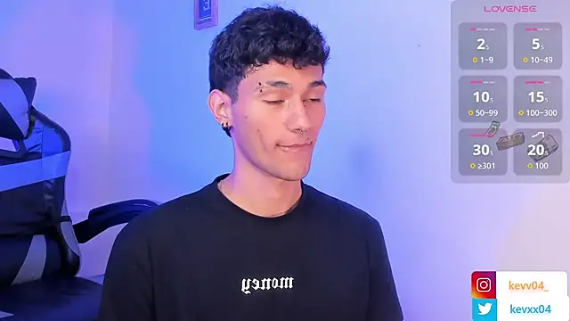 Alexx tc online show from November 6, 2025, 8:13 pm