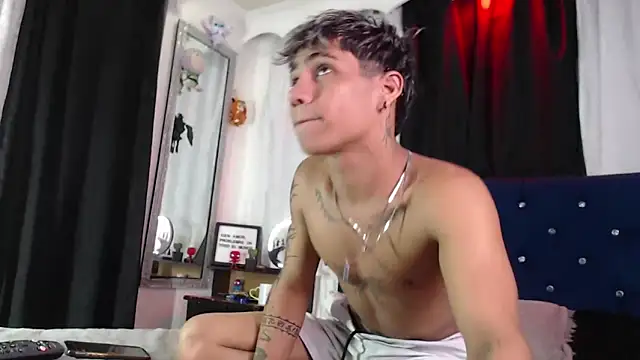 Sexys Boys Hot1 online show from July 1, 2026, 12:22 am
