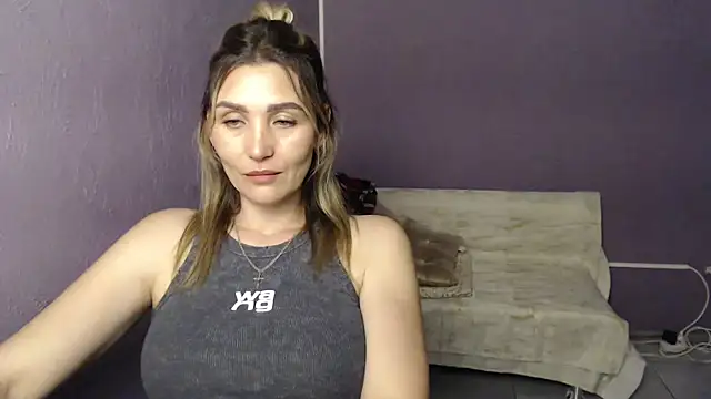  sexy lady online show from September 15, 2025, 12:16 pm