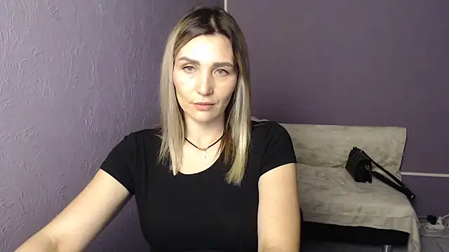  sexy lady online show from September 23, 2025, 12:56 pm