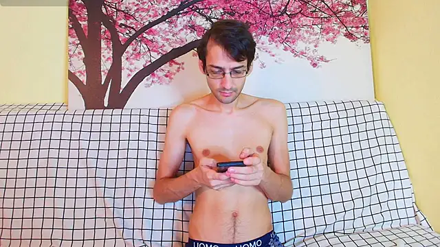 HungEddy online show from September 9, 2025, 5:11 pm