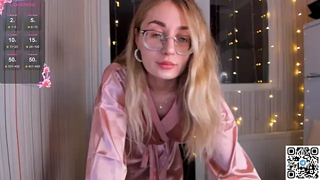 LivyyBossom online show from January 18, 2025, 6:21 pm