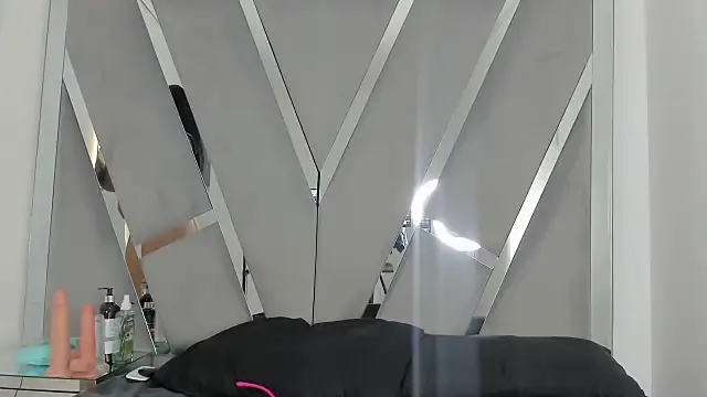 Sofia-candyht online show from February 27, 2025, 9:04 pm