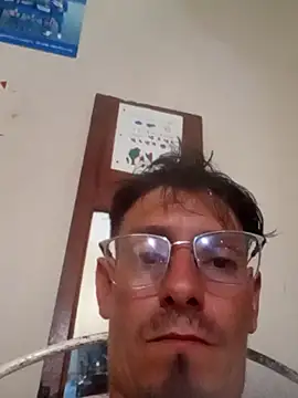 fransex25 online show from March 5, 2026, 7:38 am