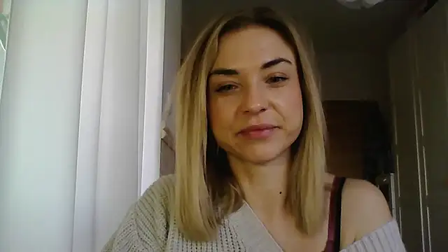 ashley xlove online show from February 5, 2025, 7:39 am