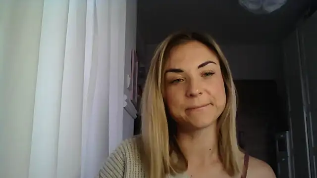 ashley xlove online show from March 13, 2025, 7:42 am