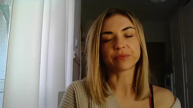 ashley xlove online show from February 7, 2025, 7:50 am