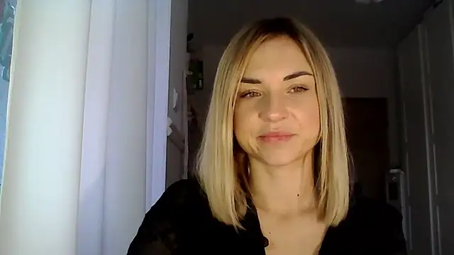 ashley xlove online show from December 18, 2024, 7:36 am