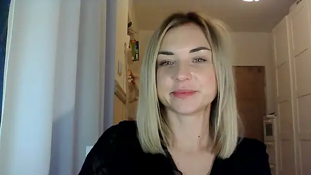 ashley xlove online show from December 18, 2024, 2:38 pm