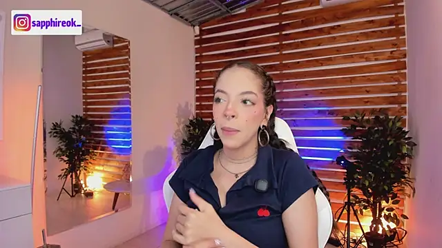 Sapphire Venuss online show from May 2, 2026, 1:22 am