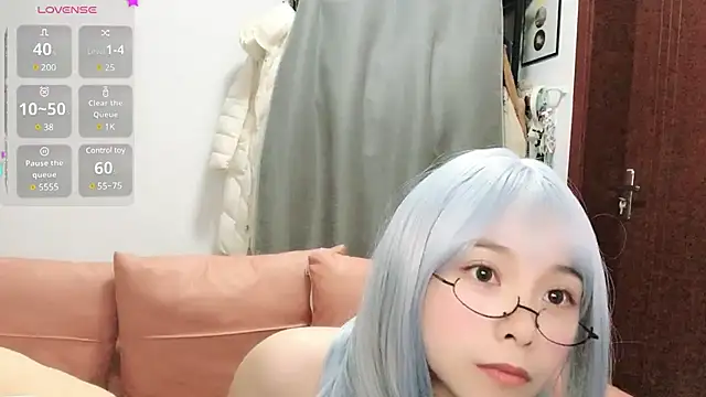 QQ88-99 online show from March 5, 2025, 9:27 am