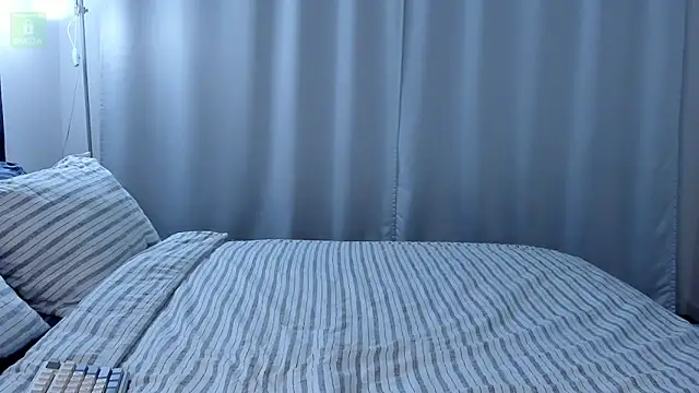 Snapshot of erika_hoiree chatting on February 17, 2026, 5:05 am erika hoiree online show from February 17, 2026, 5:05 am