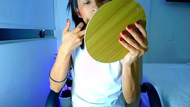 thedianakaro online show from July 28, 2026, 3:25 am