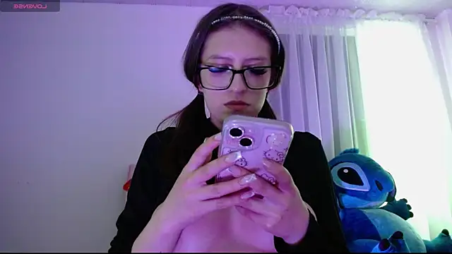 Aurora blossom   online show from March 8, 2025, 6:58 pm