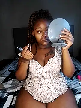 Snapshot of ThickPearlx23 chatting on February 26, 2026, 6:46 am ThickPearlx23 online show from February 26, 2026, 6:46 am