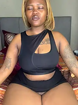 ThickPearlx23 online show from July 28, 2026, 6:20 pm