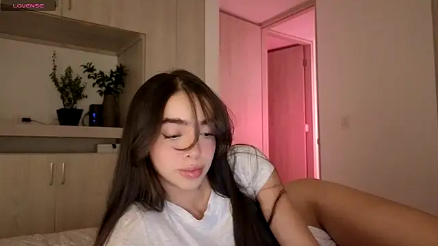 Siny Moore online show from September 14, 2025, 12:44 am