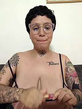 KatInk online show from October 11, 2025, 9:27 pm