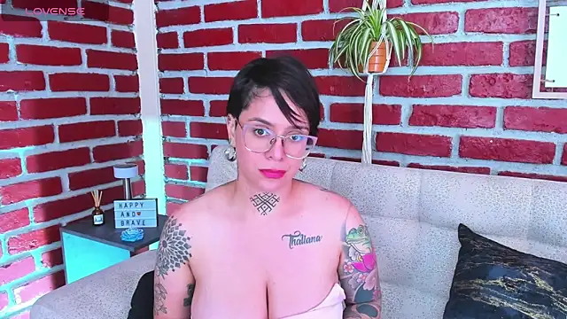 KatInk online show from March 5, 2025, 5:29 pm