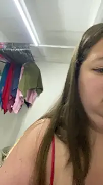 Snapshot of Chloee_ep chatting on May 9, 2026, 5:00 am Chloee ep online show from May 9, 2026, 5:00 am