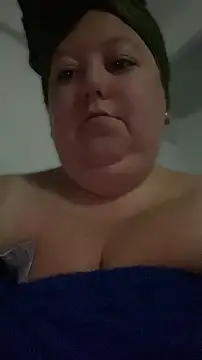 Snapshot of Chloee_ep chatting on May 25, 2026, 3:06 am Chloee ep online show from May 25, 2026, 3:06 am