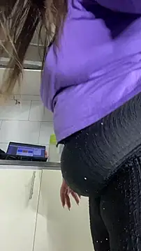 Snapshot of Chloee_ep chatting on March 19, 2026, 5:07 am Chloee ep online show from March 19, 2026, 5:07 am