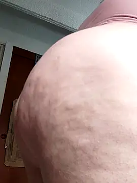 Chloee ep online show from March 7, 2025, 4:22 pm