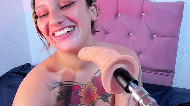 Mila nixon02 online show from March 15, 2025, 5:59 pm