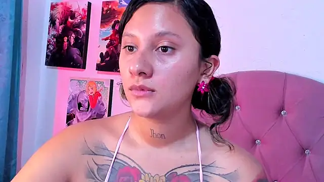 Mila nixon02 online show from November 3, 2025, 7:17 pm