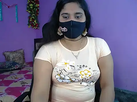 Hot Maleka online show from February 12, 2026, 4:29 pm