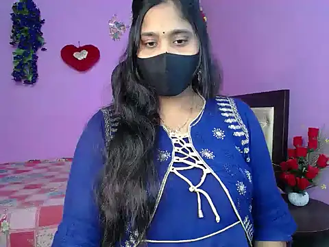 Hot Maleka online show from April 29, 2026, 4:44 pm