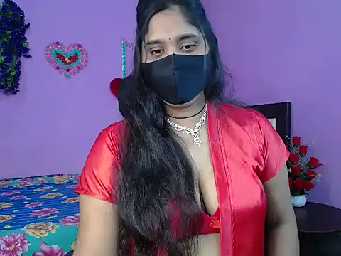 Hot Maleka online show from March 26, 2026, 4:49 pm
