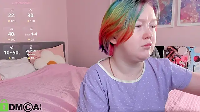 Sara Robinson online show from November 28, 2025, 2:45 am