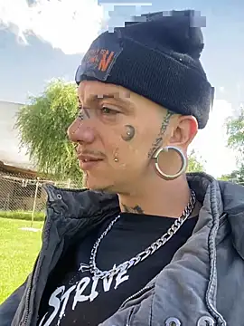 Seebohm1111 online show from December 7, 2024, 7:16 pm